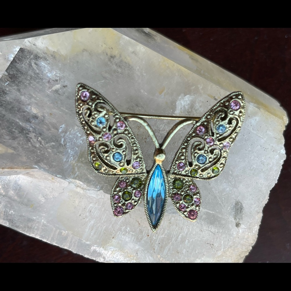 Vintage Rhinestone Butterfly Pin - Picture 8 of 14